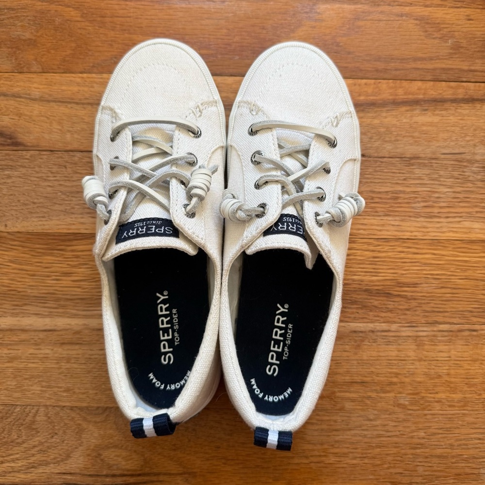 NWT Sperry Shoes